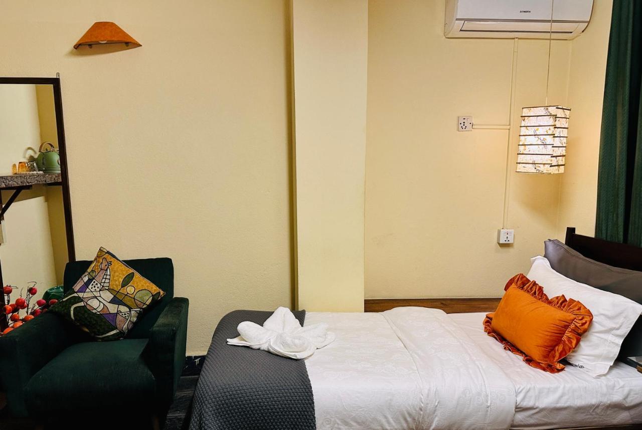 Hotel Darwin Kathmandu Bagian luar foto